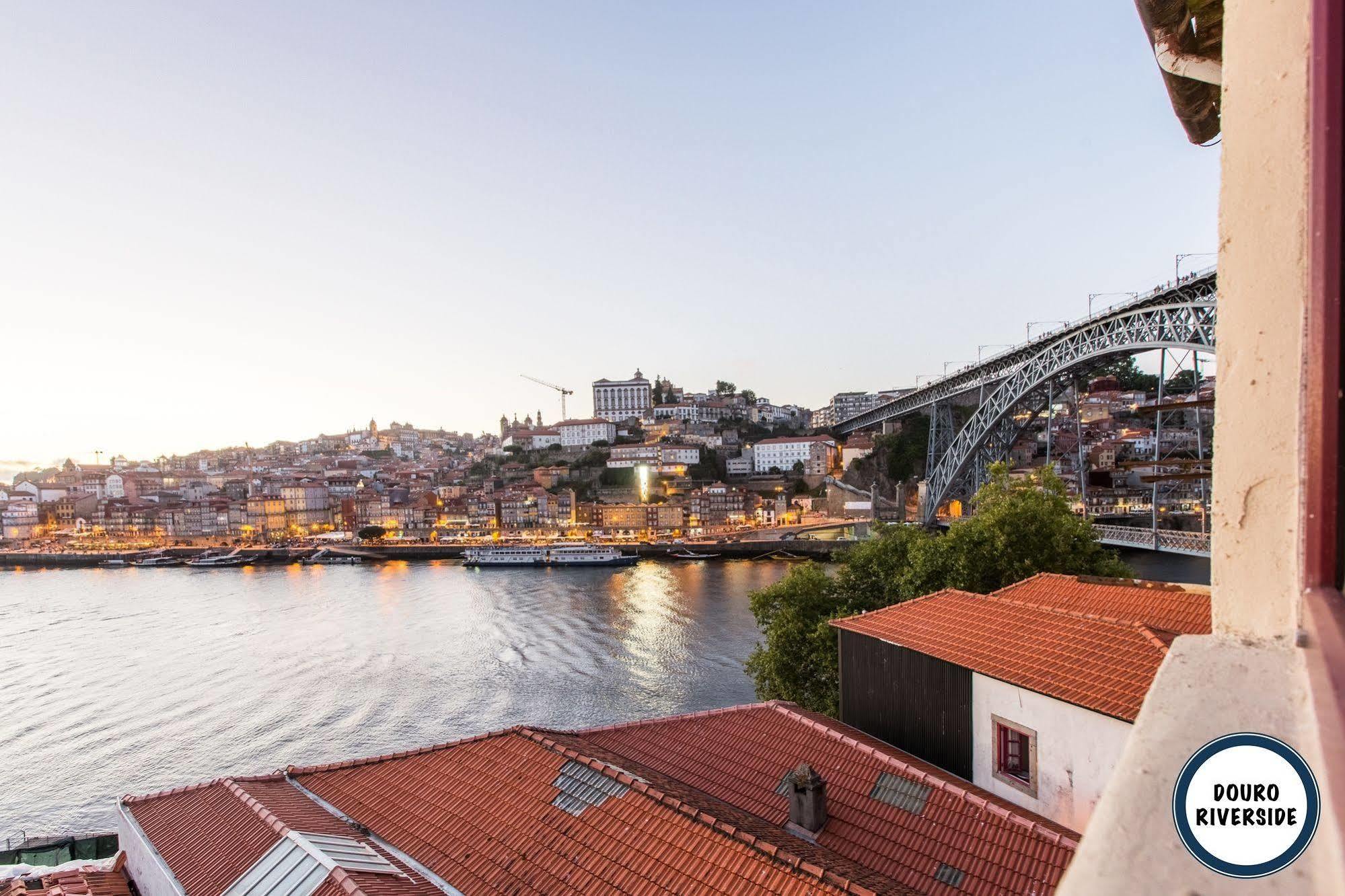 וילה נובה דה גאיה Douro Riverside Apartments מראה חיצוני תמונה